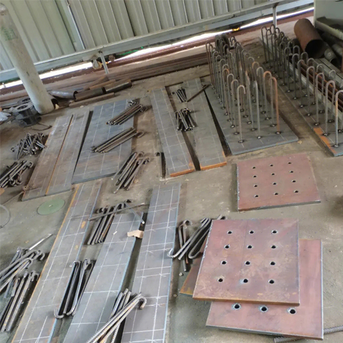 有哪些其他因素会影响马鞍山预埋件位置的确定？